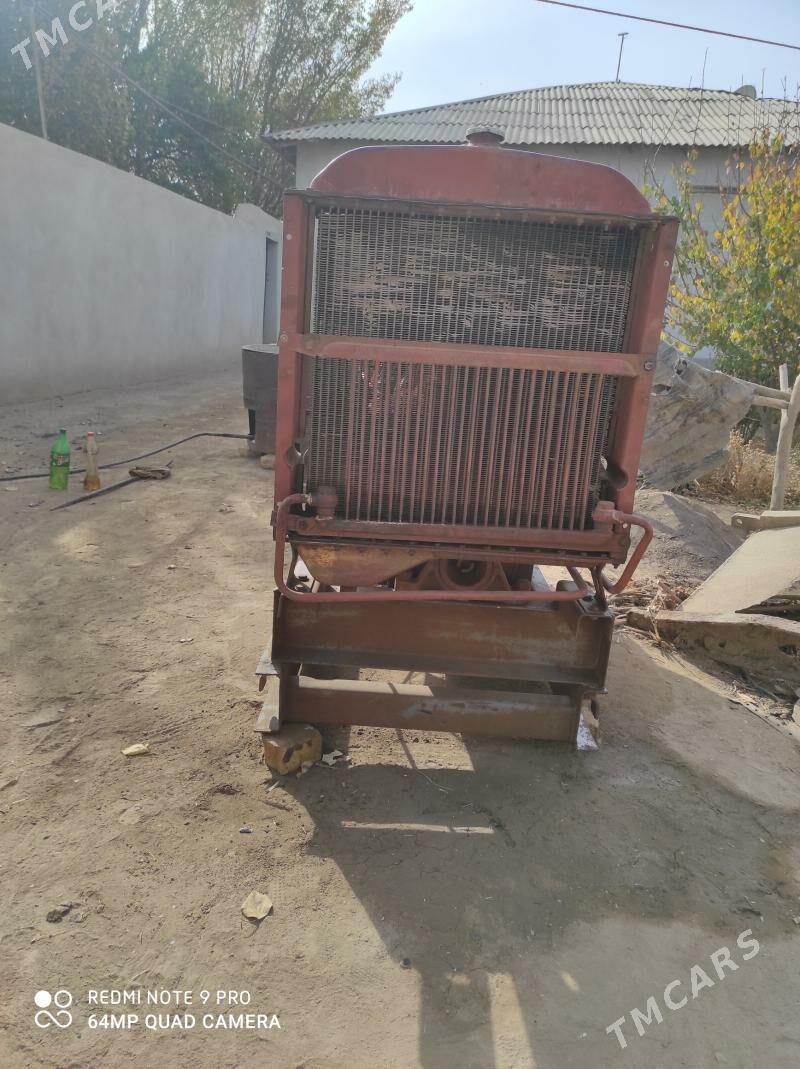 MTZ 82 1991 - 40 000 TMT - Шабатский этрап - img 3