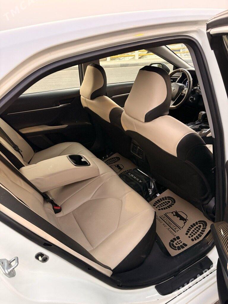 Toyota Camry 2019 - 245 000 TMT - Aşgabat - img 3