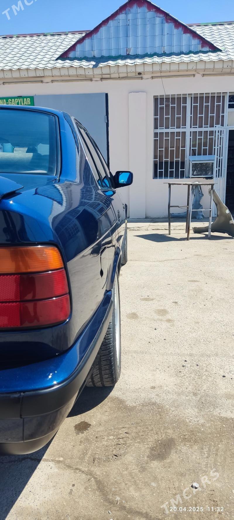 BMW 5 Series 1992 - 90 000 TMT - Türkmenabat - img 2