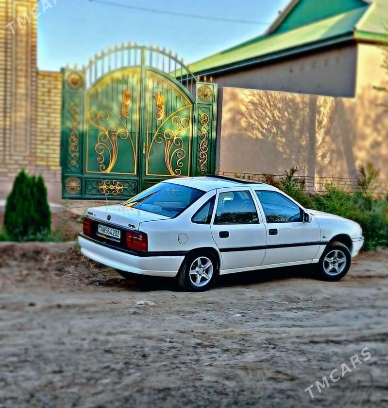 Opel Vectra 1995 - 50 000 TMT - етр. Туркменбаши - img 3