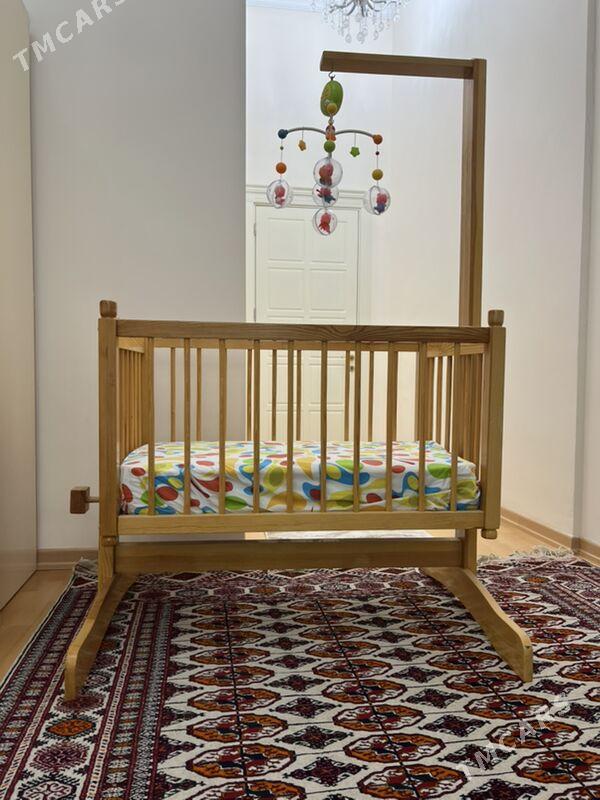 кроватка - Podwoýski köç. (Bitarap Türkmenistan şaýoly) - img 2