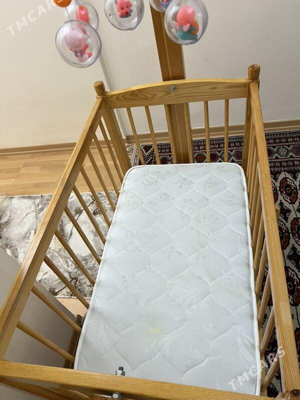 кроватка - Podwoýski köç. (Bitarap Türkmenistan şaýoly) - img 3