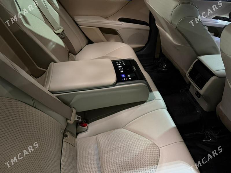 Toyota Camry 2022 - 575 000 TMT - Ашхабад - img 3