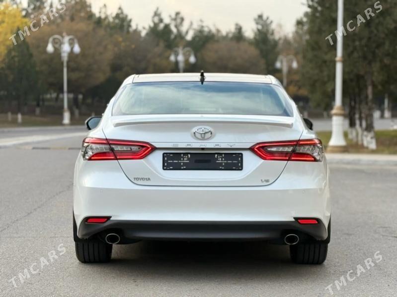 Toyota Camry 2022 - 575 000 TMT - Ашхабад - img 2
