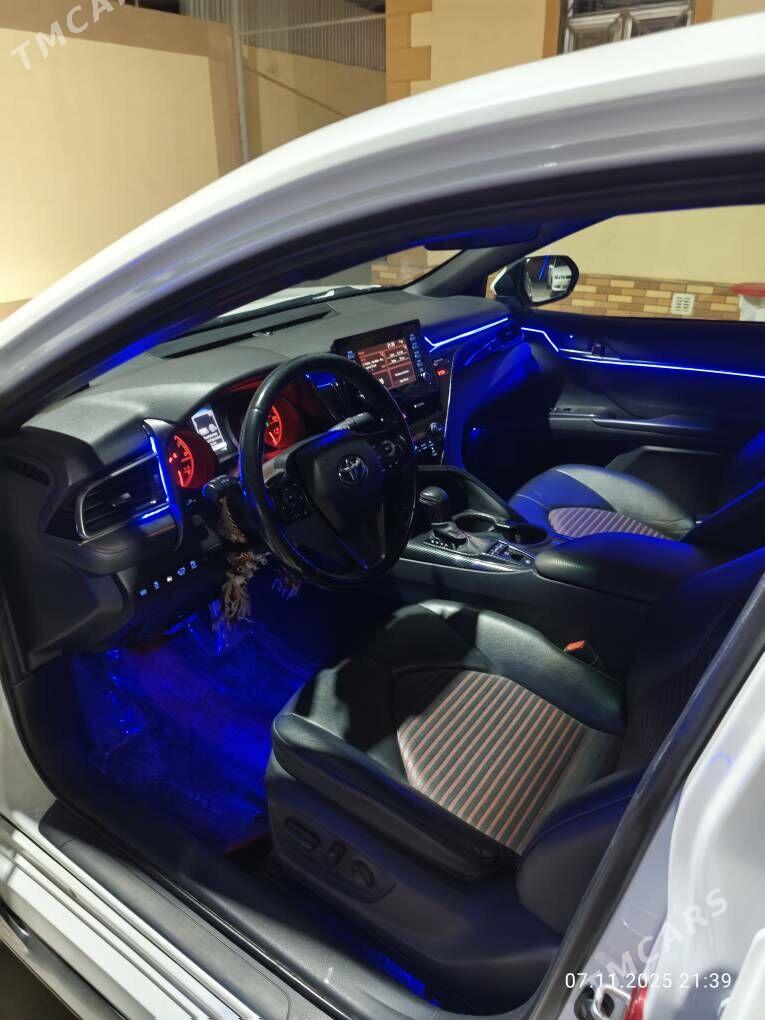 Toyota Camry 2022 - 400 000 TMT - Baýramaly - img 8