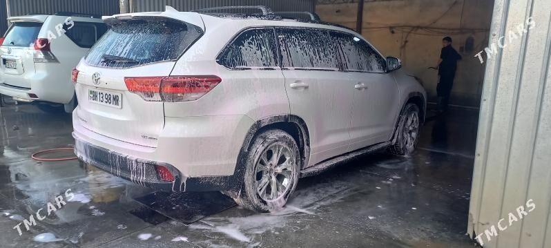 Toyota Highlander 2017 - 490 000 TMT - Мары - img 3