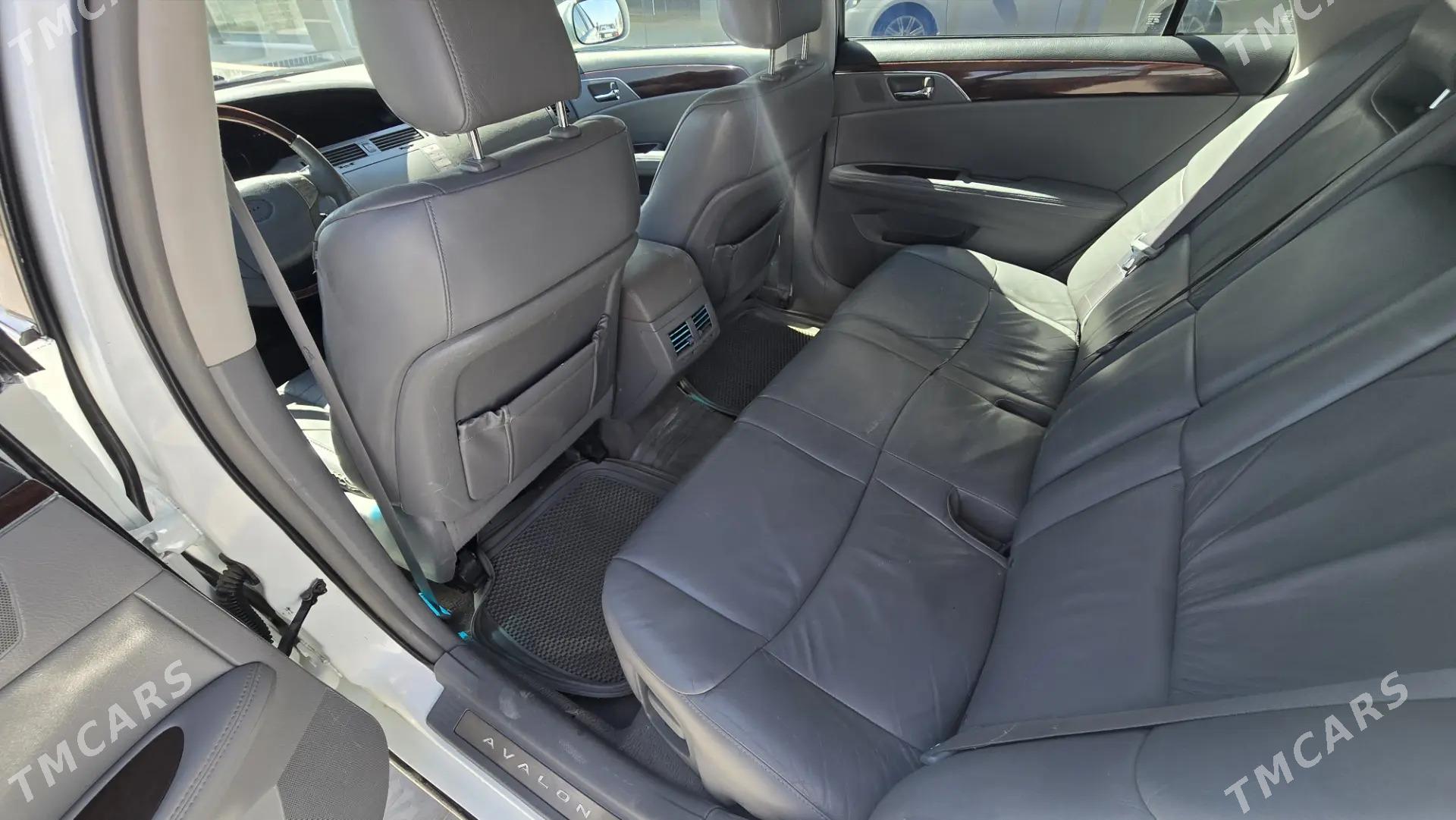 Toyota Avalon 2006 - 250 000 TMT - Mary - img 8