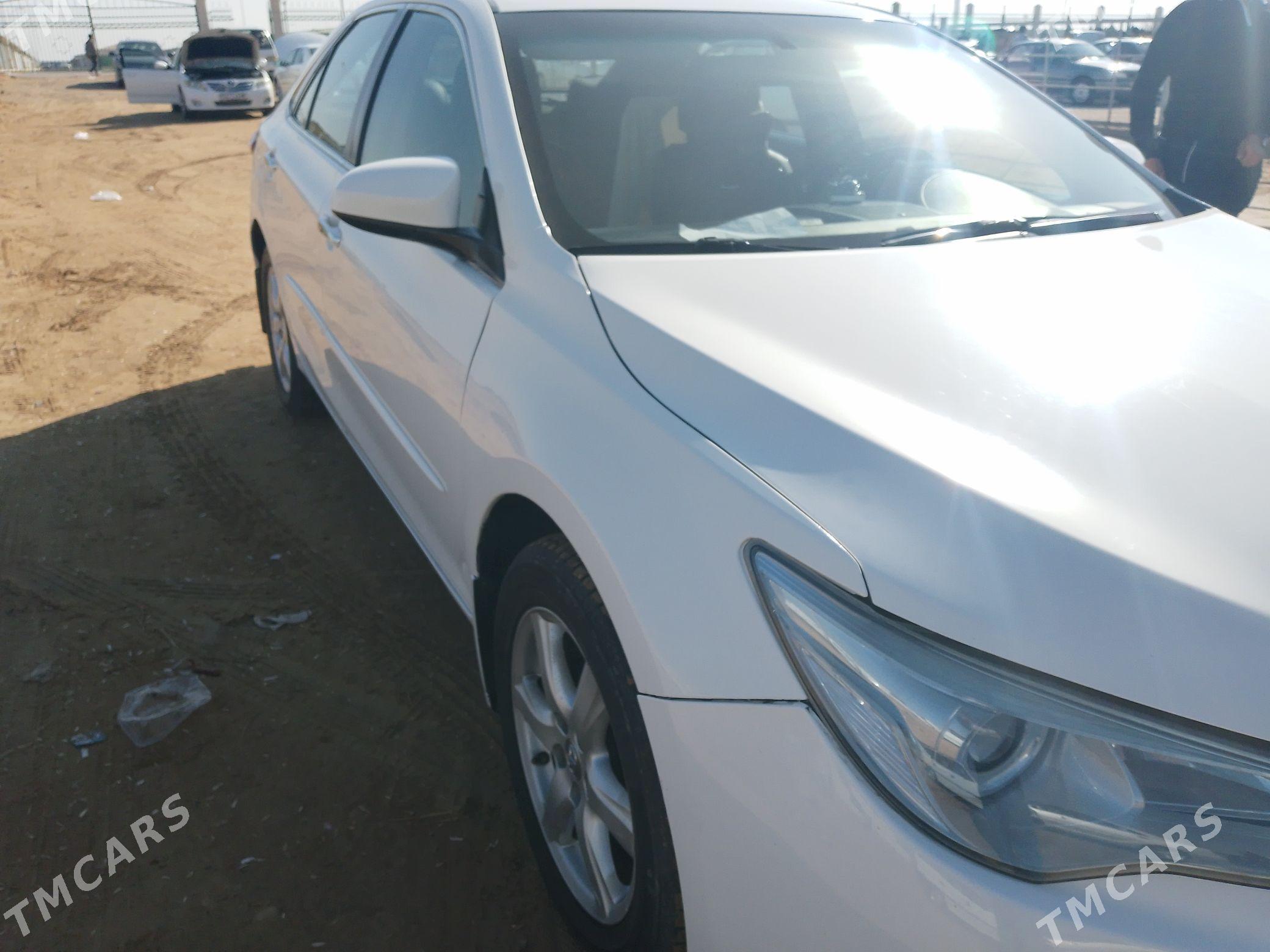 Toyota Camry 2017 - 240 000 TMT - Мары - img 5