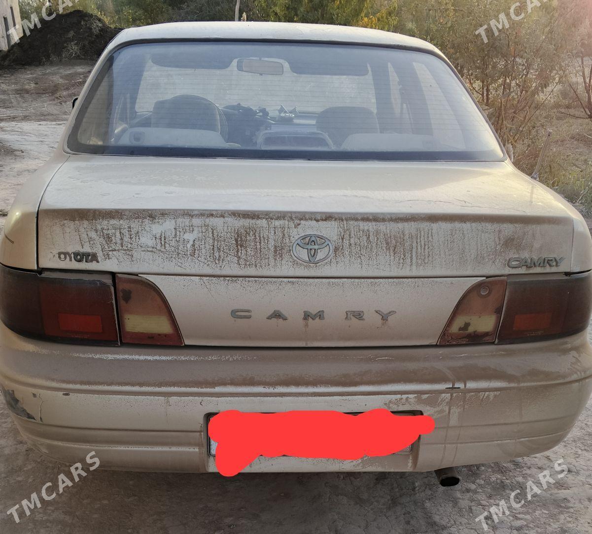 Toyota Camry 1993 - 70 000 TMT - Гурбансолтан Едже - img 2