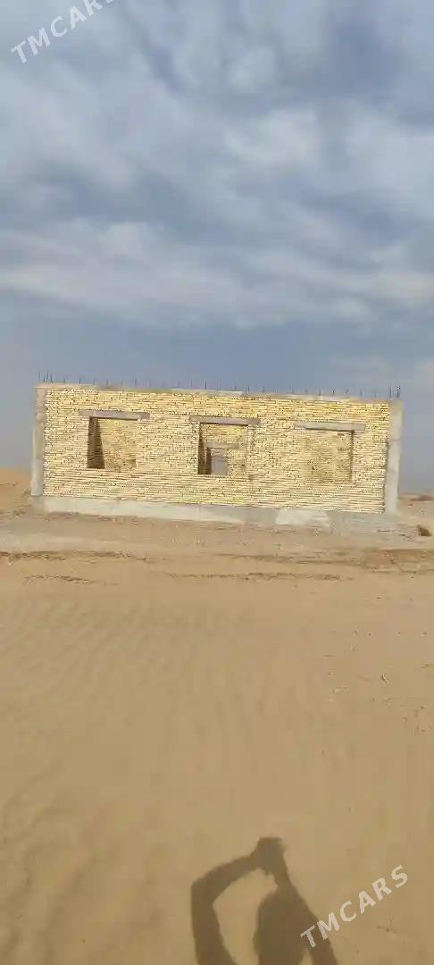 yer jay - Ак-Бугдайский этрап - img 2