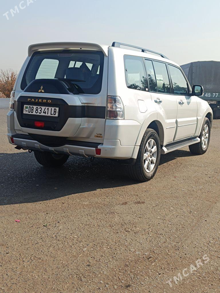 Mitsubishi Pajero 2021 - 400 000 TMT - Magdanly - img 2
