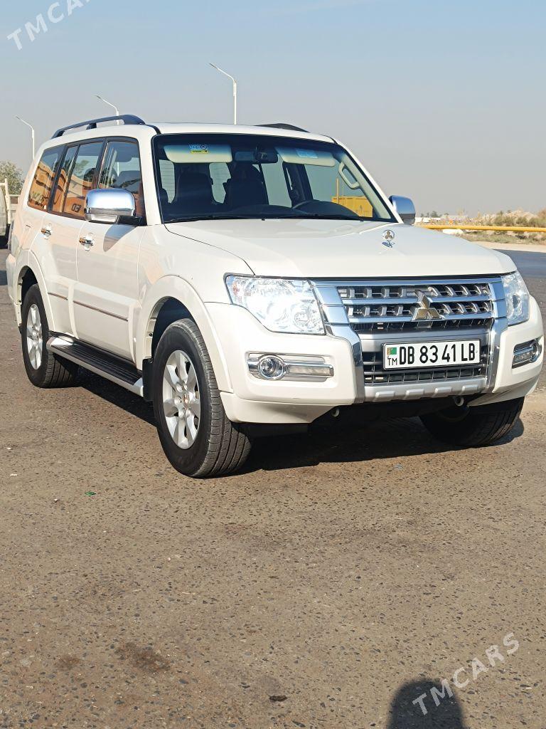 Mitsubishi Pajero 2021 - 400 000 TMT - Magdanly - img 1