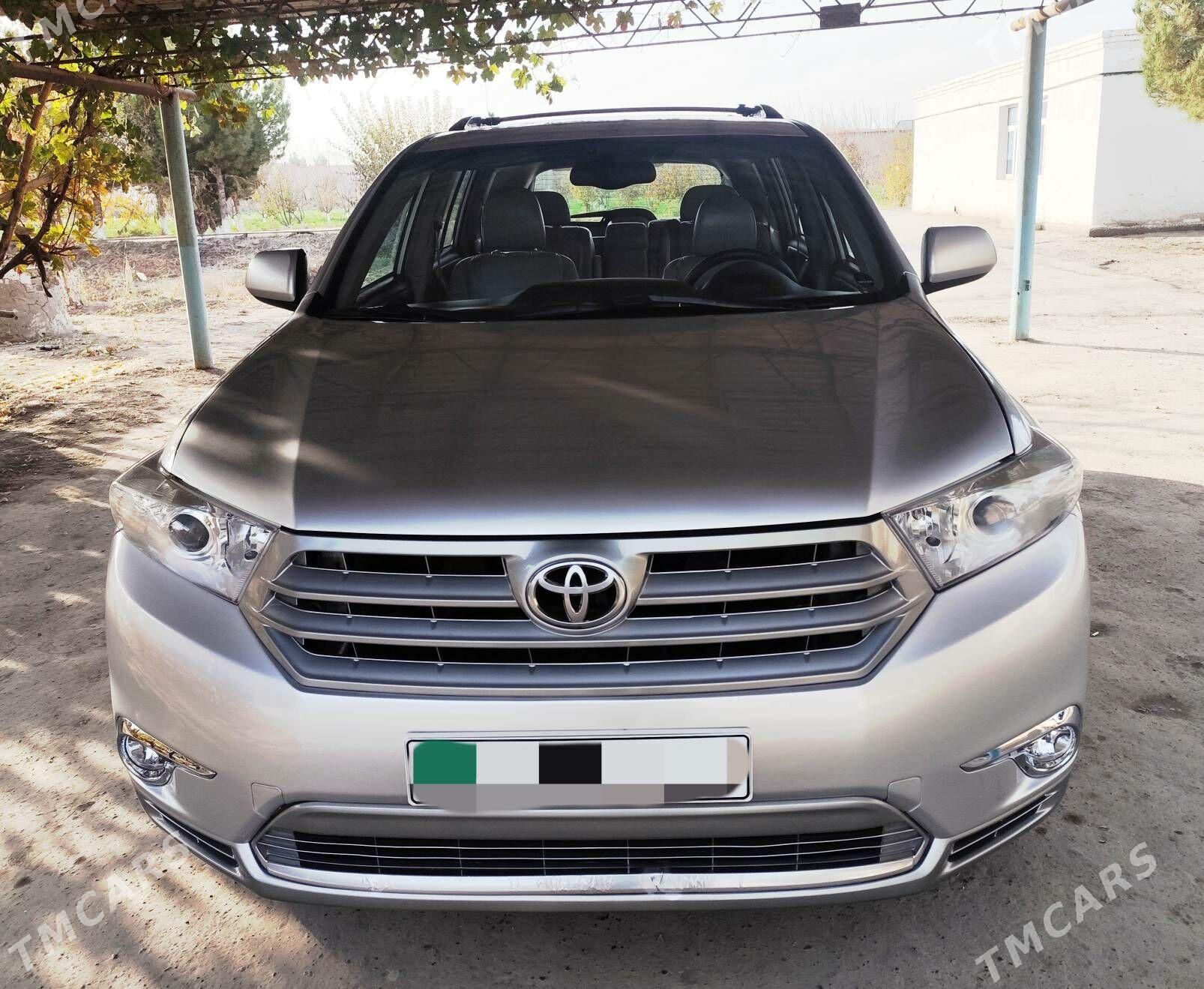 Toyota Highlander 2012 - 330 000 TMT - Dänew - img 3