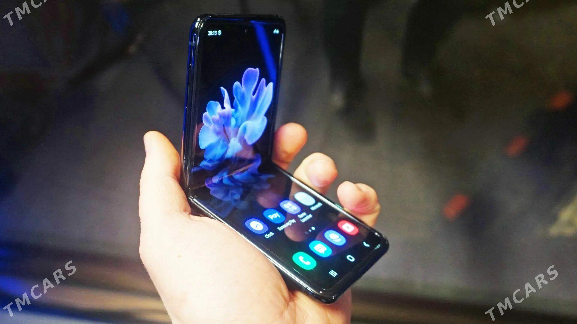 Z Flip 4 - Дашогуз - img 3