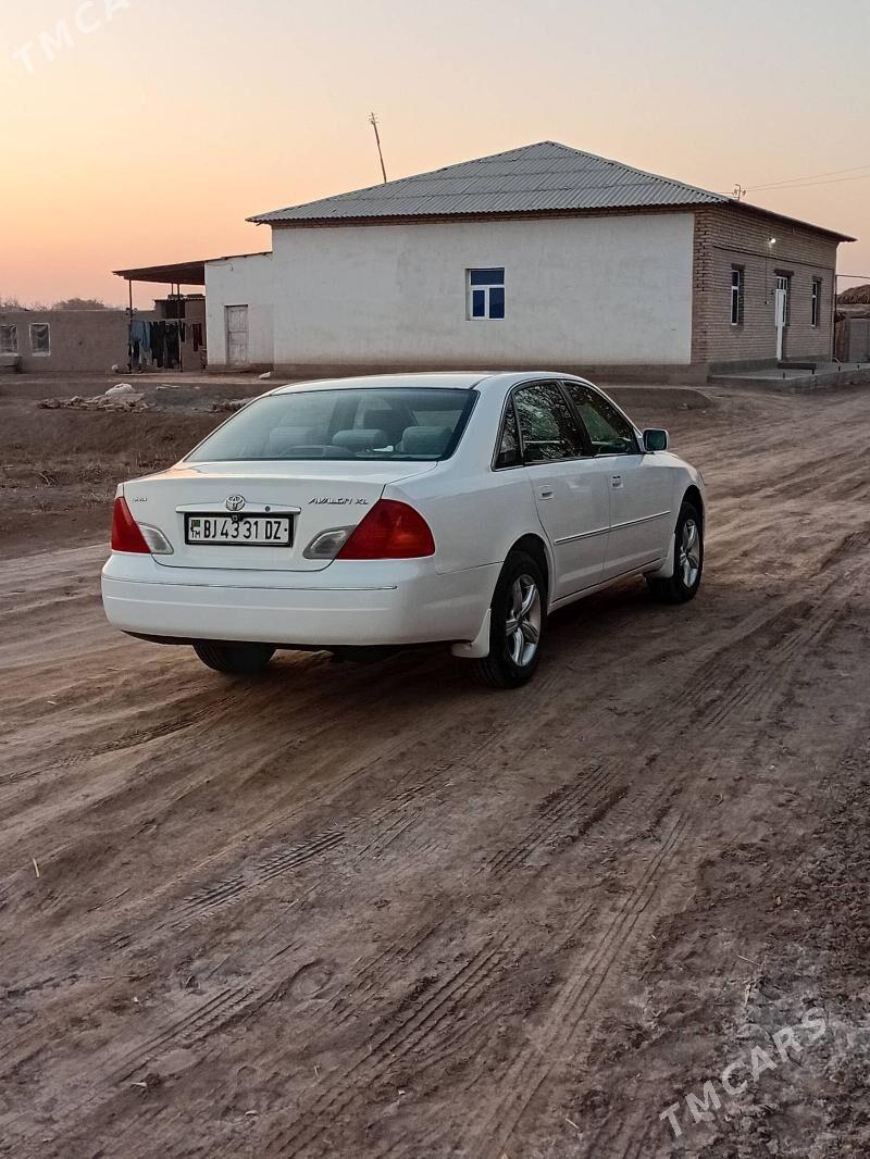Toyota Avalon 2000 - 180 000 TMT - Дашогуз - img 3