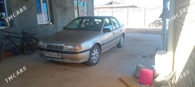 Opel Vectra 1992 - 38 000 TMT - Байрамали - img 1