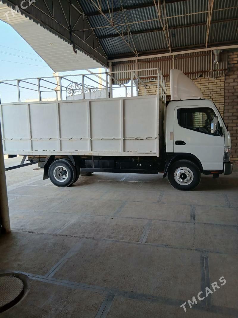 Mitsubishi Canter 2013 - 370 000 TMT - Мургап - img 4