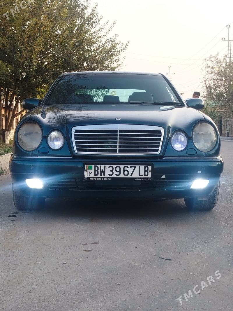 Mercedes-Benz E320 1999 - 100 000 TMT - Türkmenabat - img 1