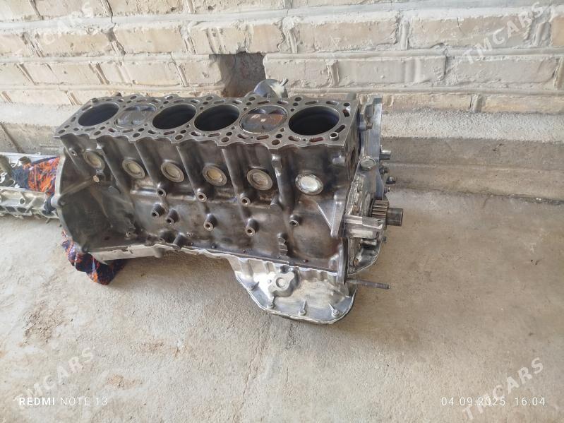 Toyota Mark II 1995 - 55 000 TMT - Байрамали - img 9