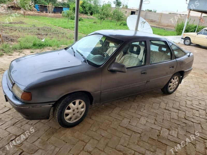 Opel Vectra 1992 - 20 000 TMT - Ёлётен - img 4