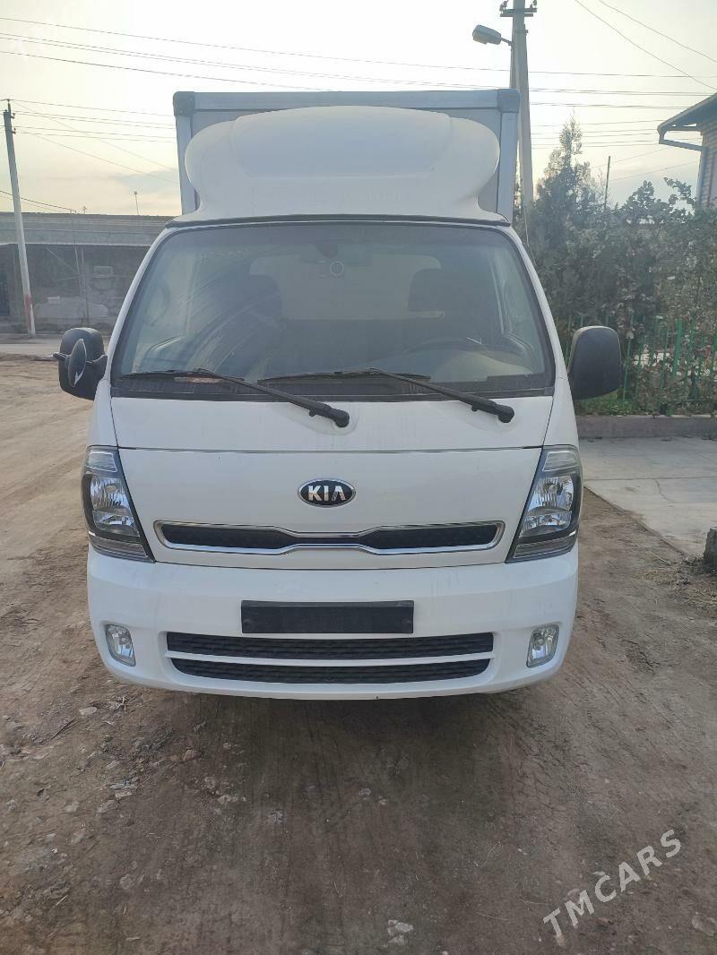 Kia Bongo 2021 - 250 000 TMT - Дашогуз - img 3