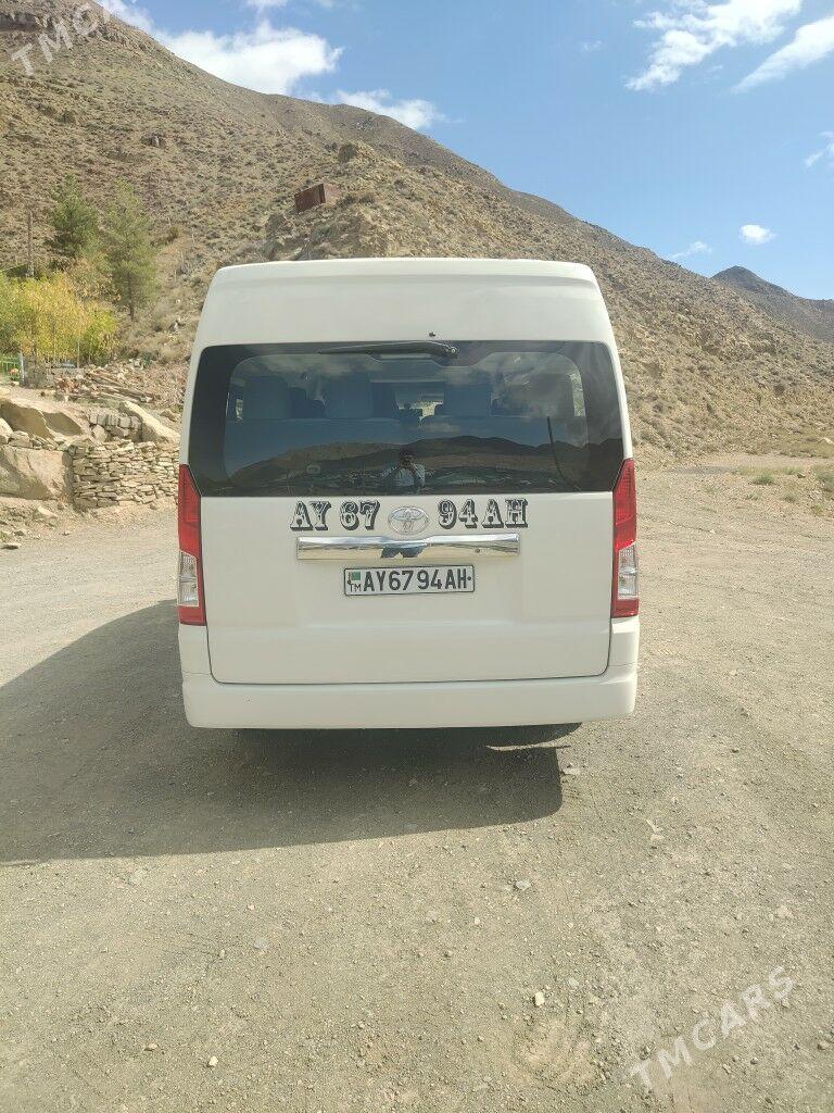 Toyota Hiace 2022 - 665 000 TMT - Ак-Бугдайский этрап - img 4