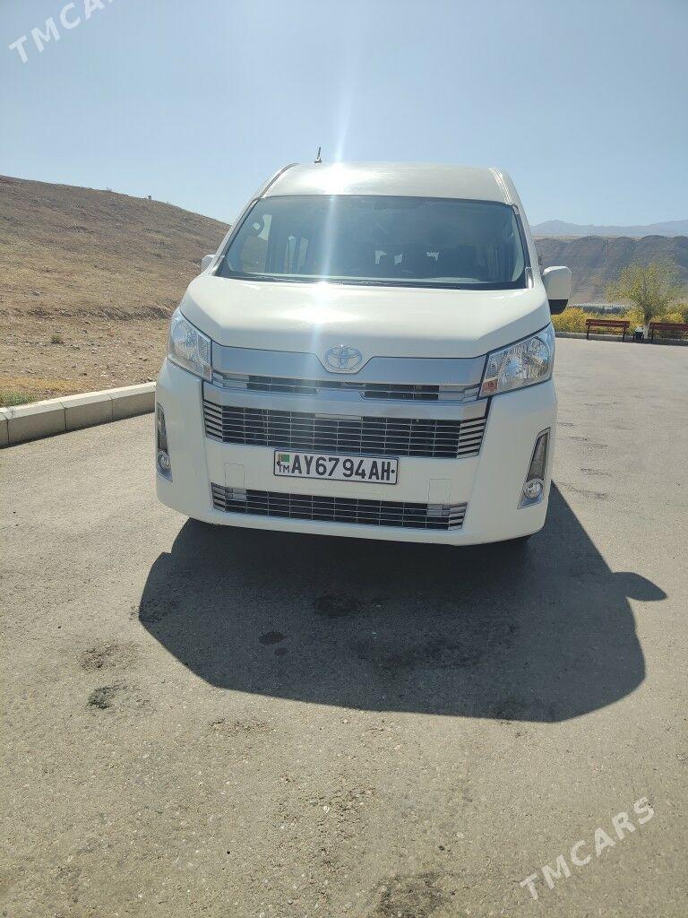 Toyota Hiace 2022 - 665 000 TMT - Ак-Бугдайский этрап - img 3