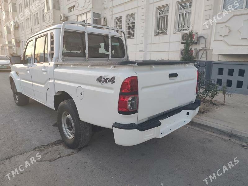 Toyota Hilux 2020 - 176 000 TMT - Änew - img 2