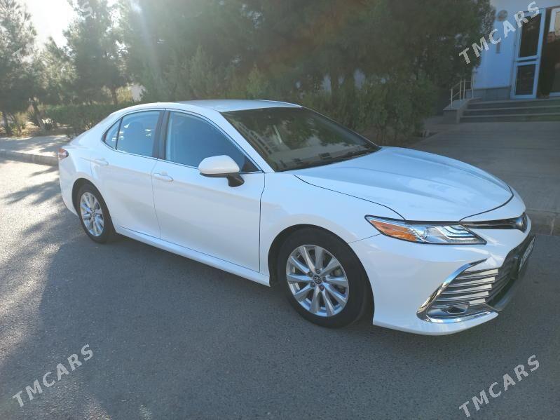 Toyota Camry 2019 - 300 000 TMT - ул. Подвойского (Битарап Туркменистан шаёлы) - img 2