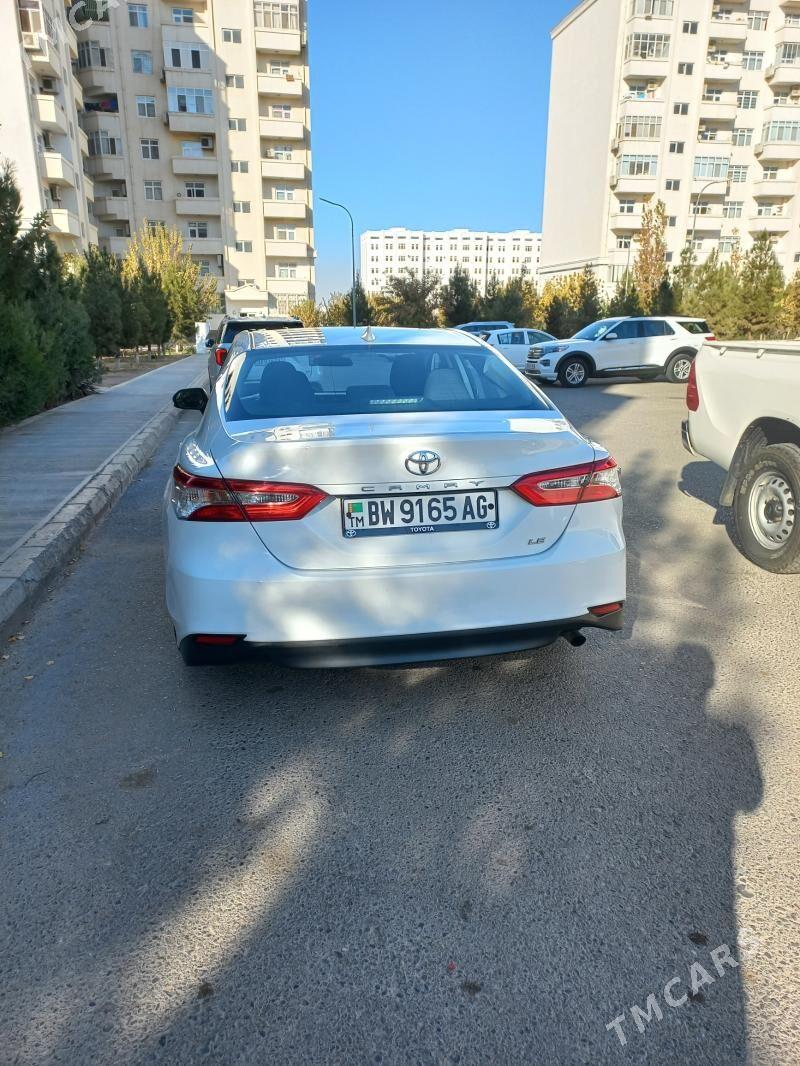 Toyota Camry 2019 - 300 000 TMT - ул. Подвойского (Битарап Туркменистан шаёлы) - img 4