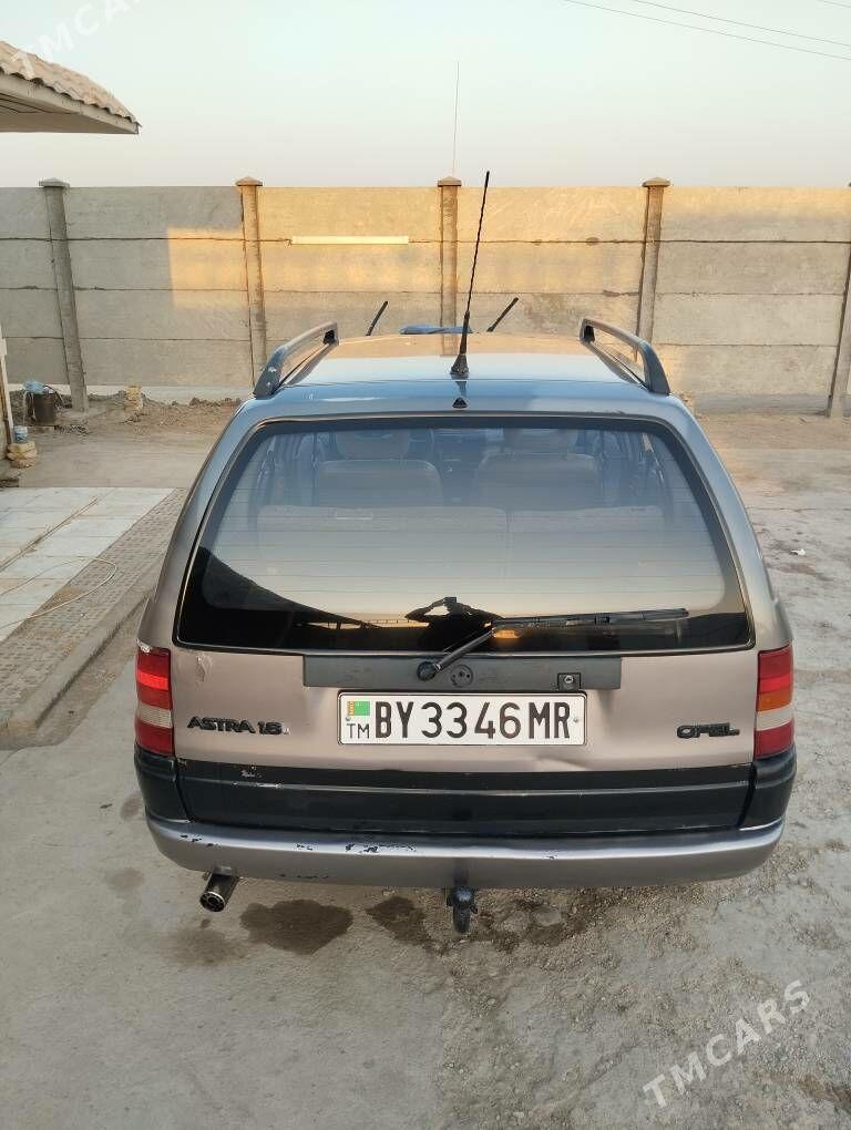 Opel Astra 1992 - 52 000 TMT - Mary - img 4