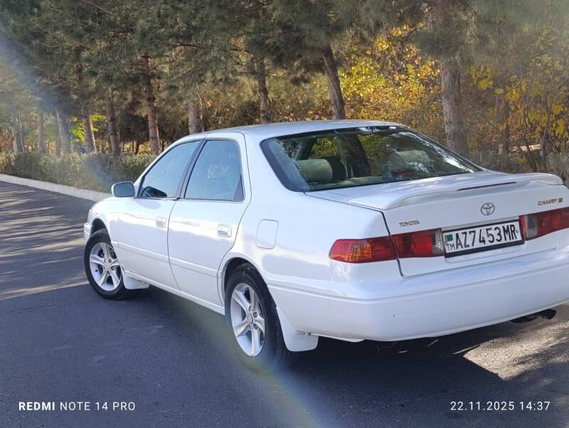 Toyota Camry 2001 - 131 000 TMT - Mary - img 15