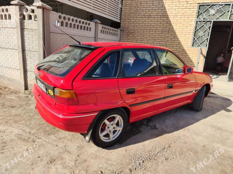 Opel Astra 1993 - 45 000 TMT - Мургап - img 2