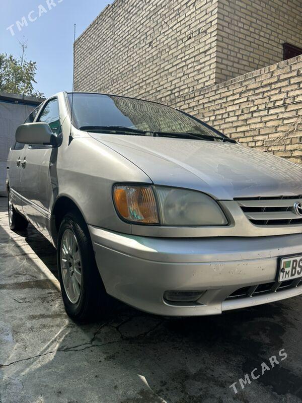Toyota Sienna 2002 - 190 000 TMT - Aşgabat - img 8