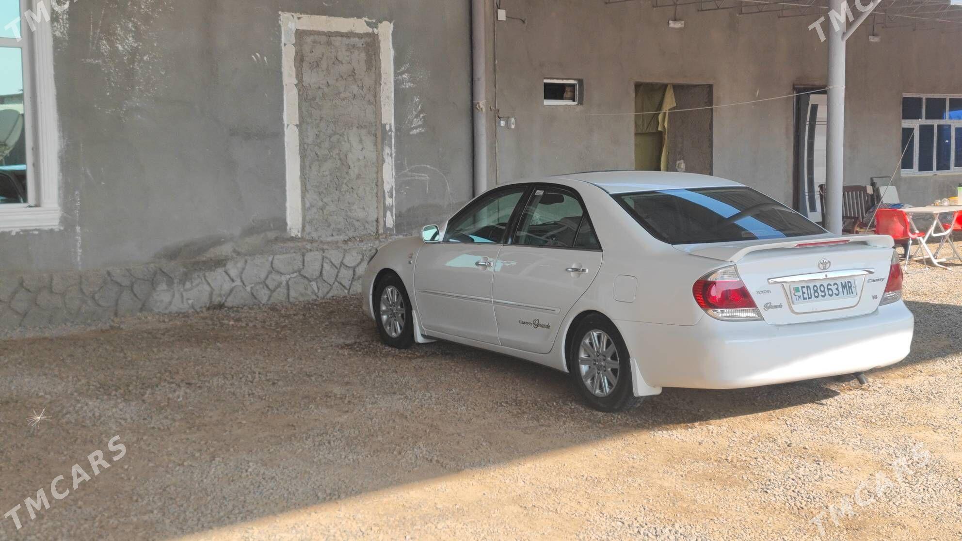 Toyota Camry 2004 - 190 000 TMT - Mary - img 5