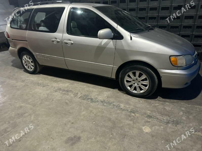 Toyota Sienna 2002 - 190 000 TMT - Aşgabat - img 2