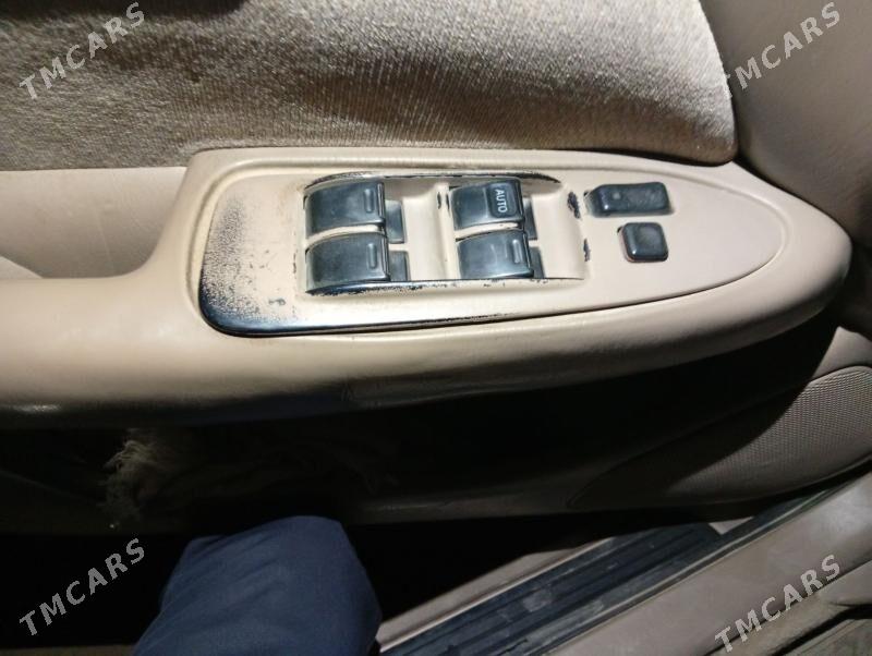 Toyota Camry 2001 - 170 000 TMT - Кёнеургенч - img 3