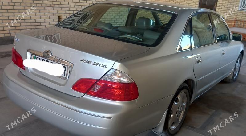 Toyota Avalon 2003 - 240 000 TMT - Мары - img 3
