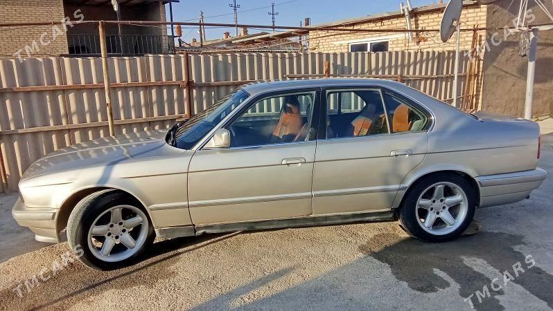 BMW 525 1989 - 50 000 TMT - Wekilbazar - img 3