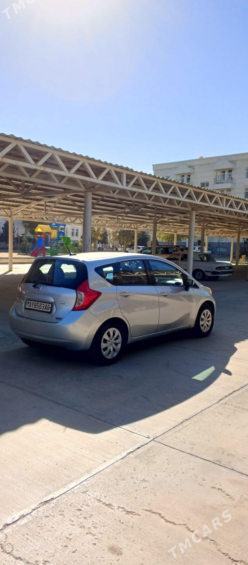 Nissan Versa Note 2016 - 127 000 TMT - Кëши - img 3
