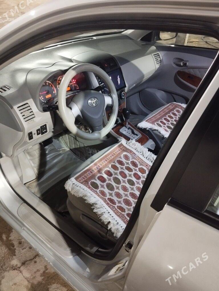 Toyota Corolla 2010 - 170 000 TMT - Ак-Бугдайский этрап - img 4