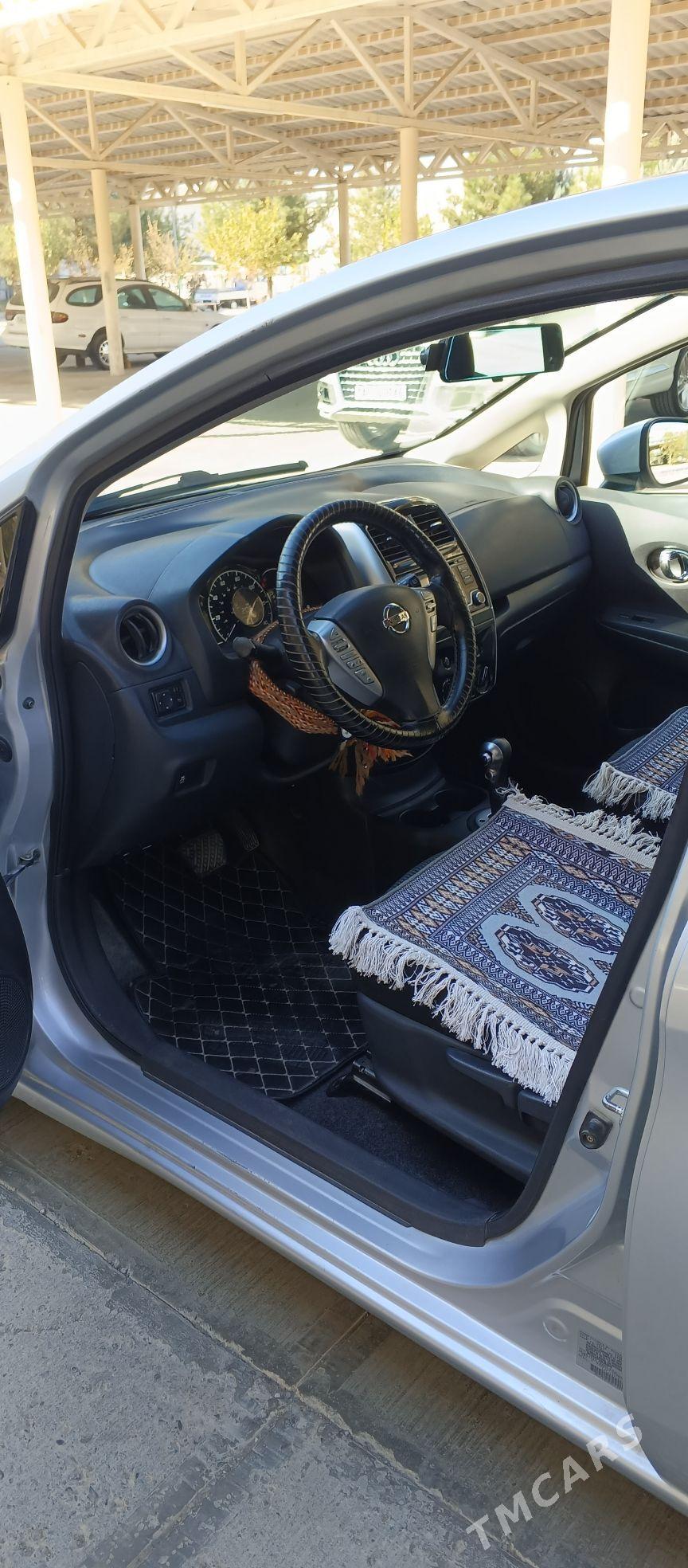 Nissan Versa Note 2016 - 127 000 TMT - Кëши - img 6