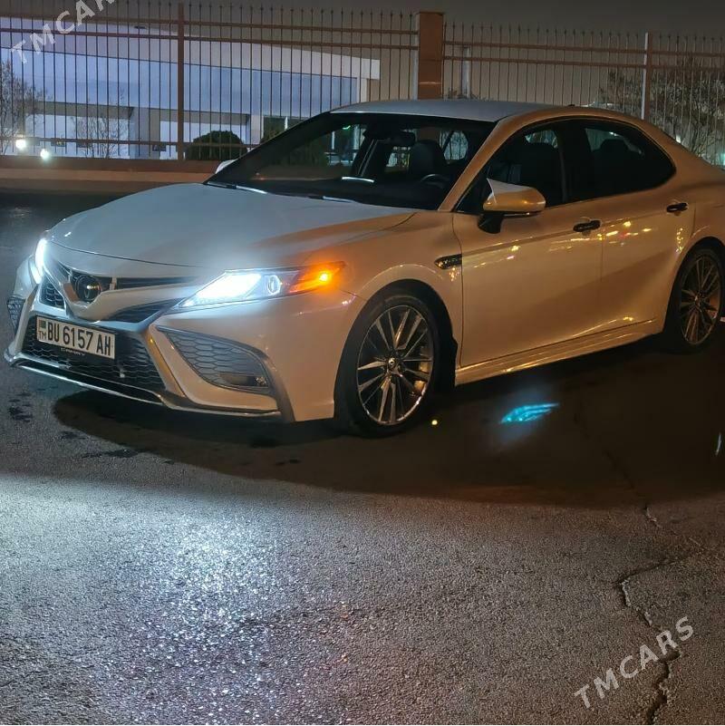 Toyota Camry 2022 - 365 000 TMT - Бедев - img 2