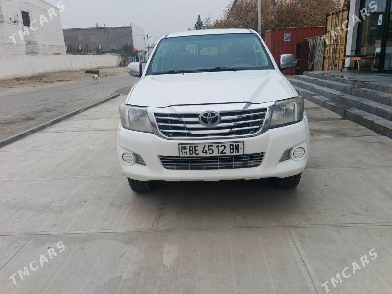 Toyota Hilux 2012 - 340 000 TMT - Балканабат - img 2