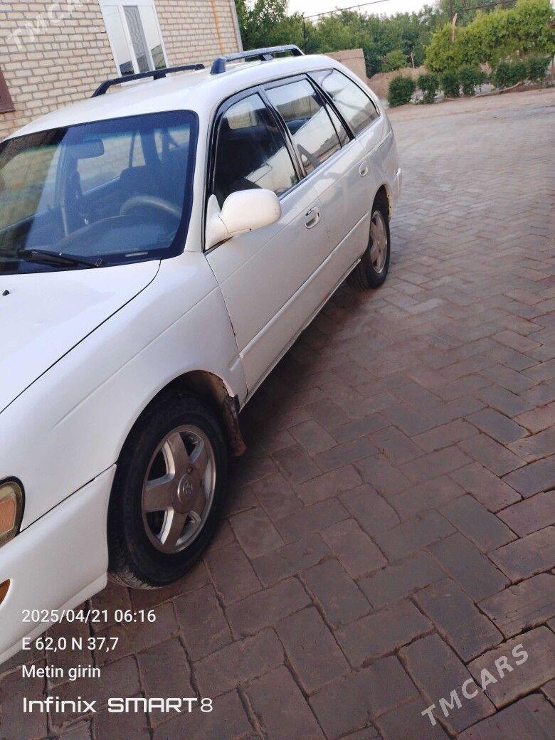 Toyota Corolla 1995 - 50 000 TMT - Байрамали - img 2