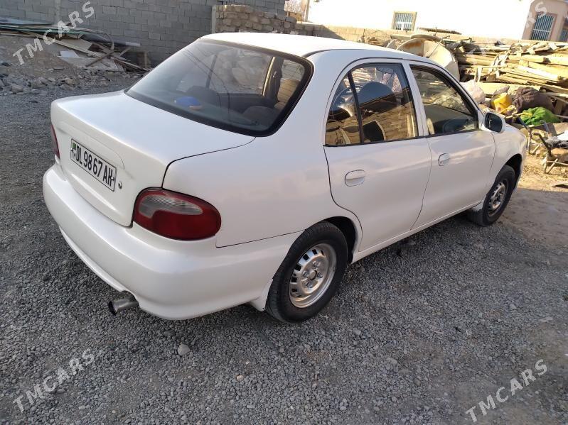 Hyundai Accent 1998 - 27 000 TMT - Бузмеин - img 1