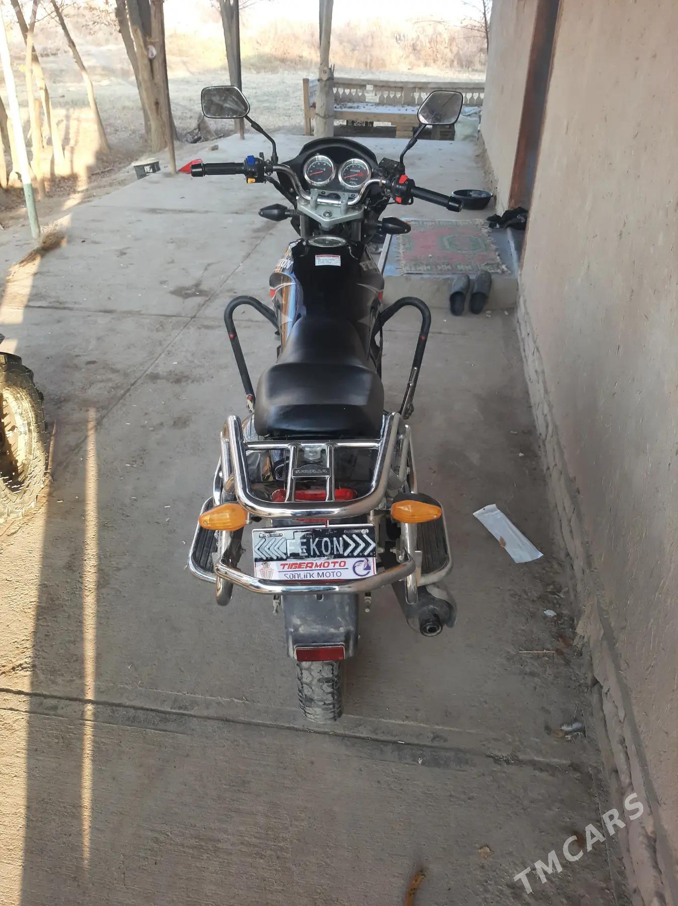 Fekon FK150-8G 2016 - 18 000 TMT - Акдепе - img 2