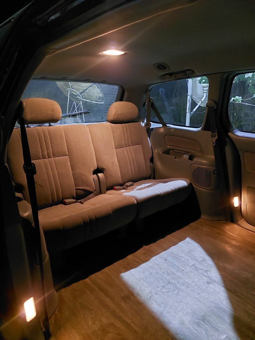 Toyota Sienna 2002 - 165 000 TMT - Magtymguly - img 3