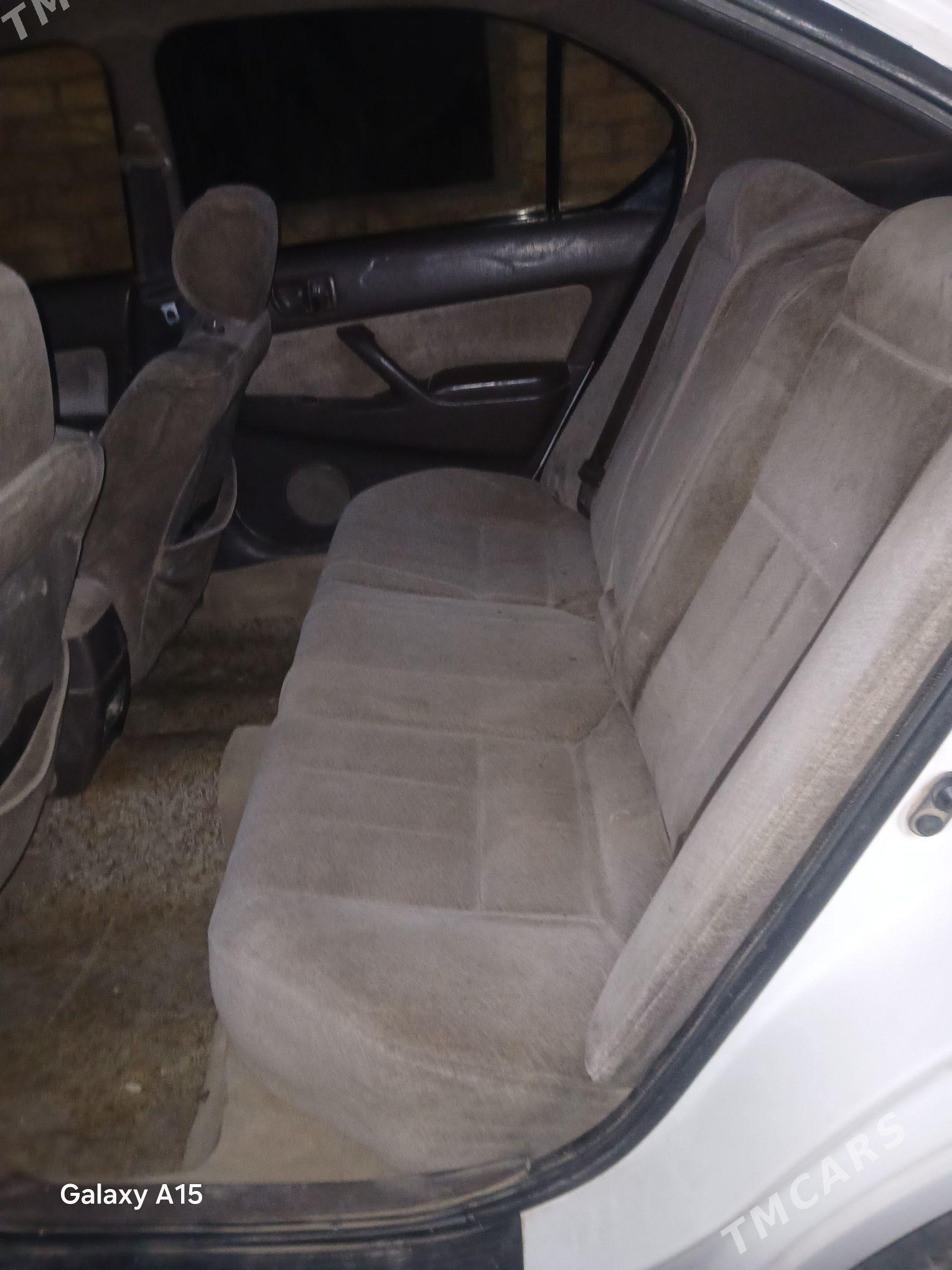 Toyota Camry 1995 - 45 000 TMT - Саят - img 6