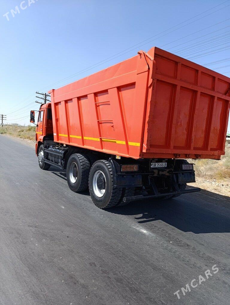 Kamaz 6520 2011 - 480 000 TMT - Türkmenabat - img 4